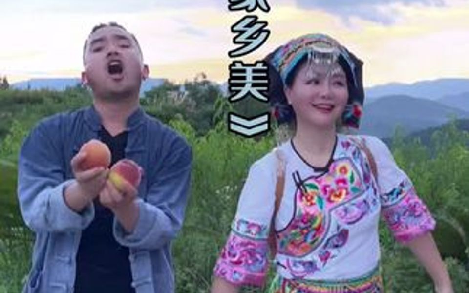 [图]一江秋水依旧澄蓝澈底，两岸秋山依旧袅娜动人，苍江一曲，芦苇迎风摇摆，几弯村落，是我心灵的港湾