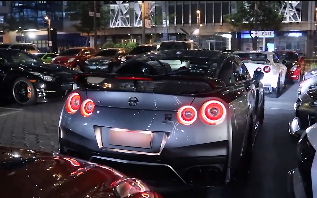 给你满满的战神gtr全面改装armytrix排气菲律宾深夜非法聚集