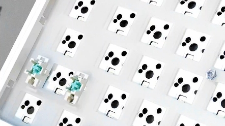 我觉得 欧赛得dk86的白色套件很好看