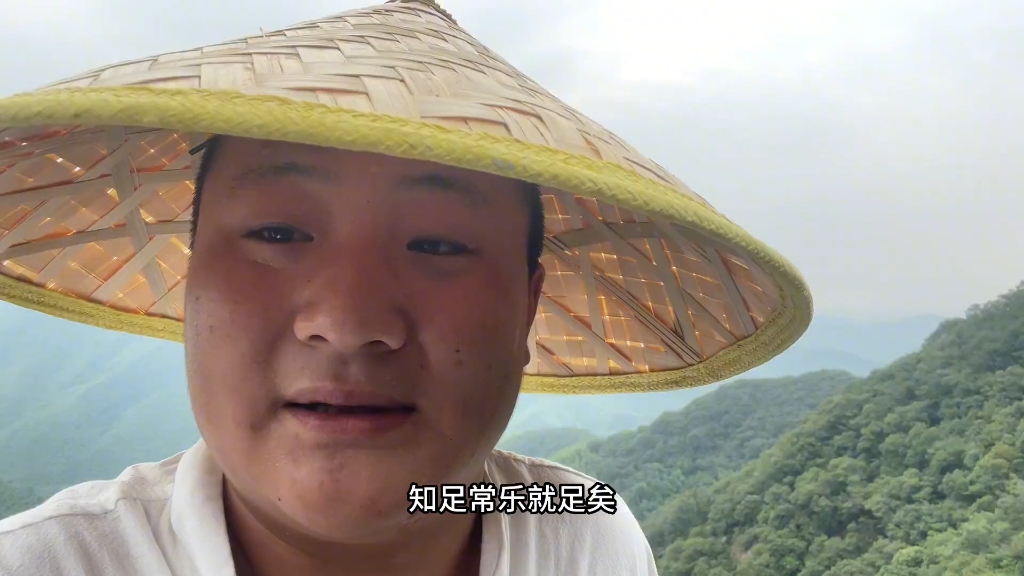 世人都说路不齐 可别人骑马我骑驴 回头看看推车汉