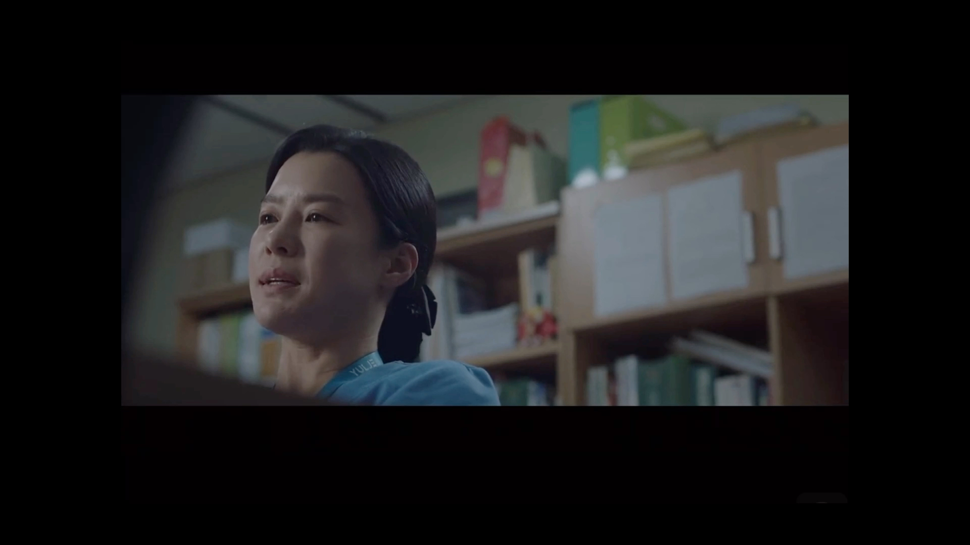 机智的医生生活秋敏荷70杨硕亨女熊爱上男熊的第一步
