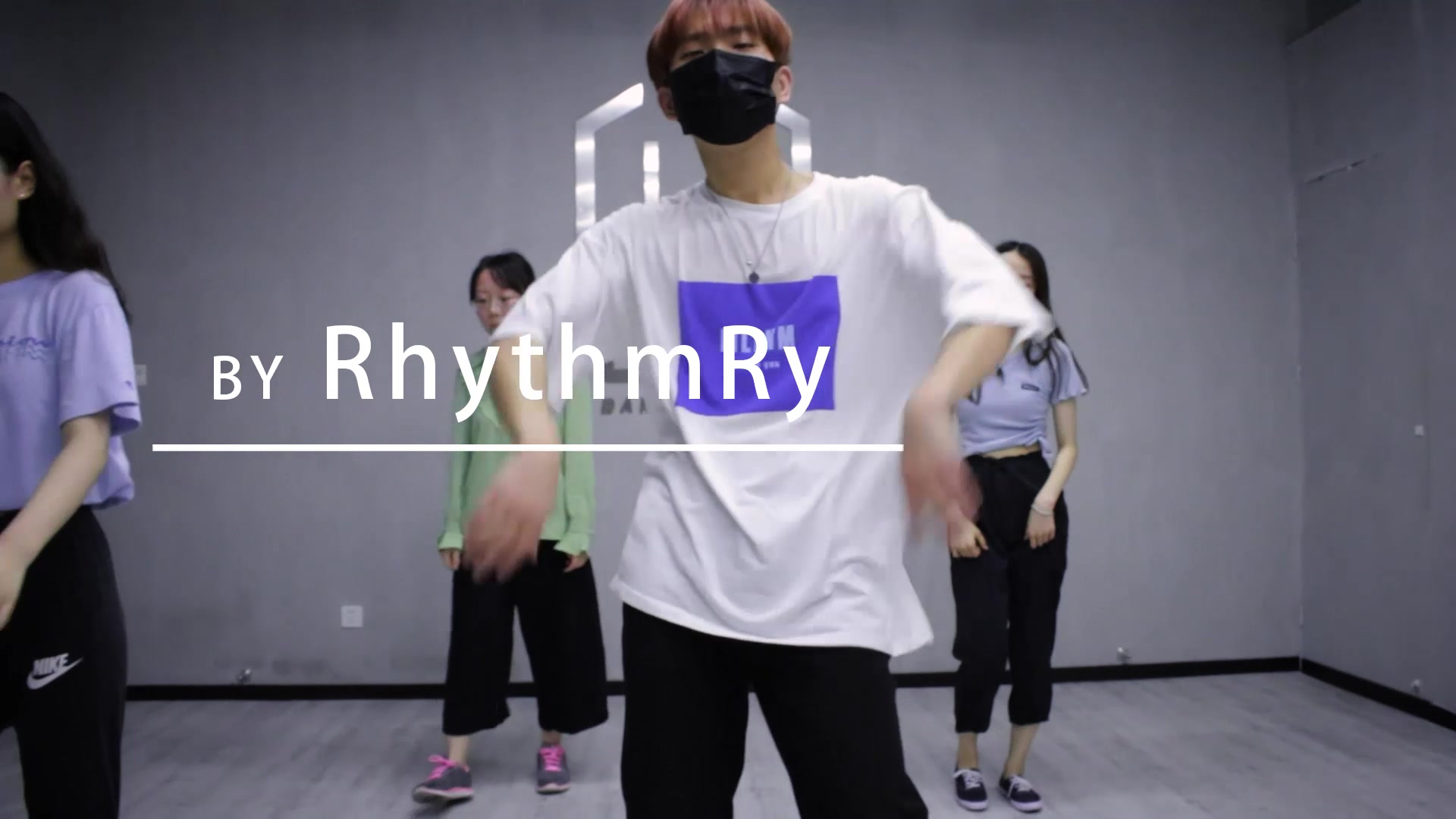 [图]【Rhythm Ry】超帅气！ 他带着EXO《前夜》穿破风暴只为你而来！！