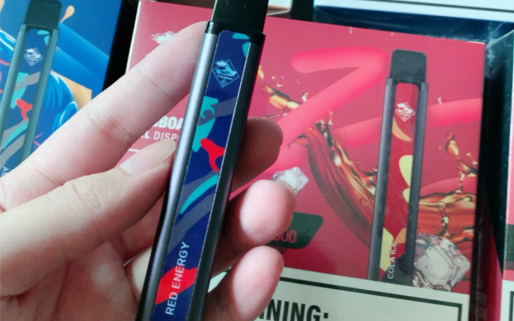 tugboat 拖船xxl巨炮 一次性雾化棒2500口_哔哩哔哩 (゜-゜)つロ 干杯