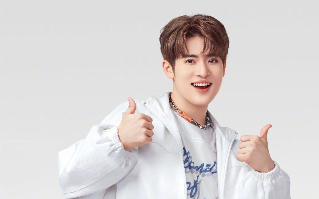 into1力丸真的是又帅又可爱