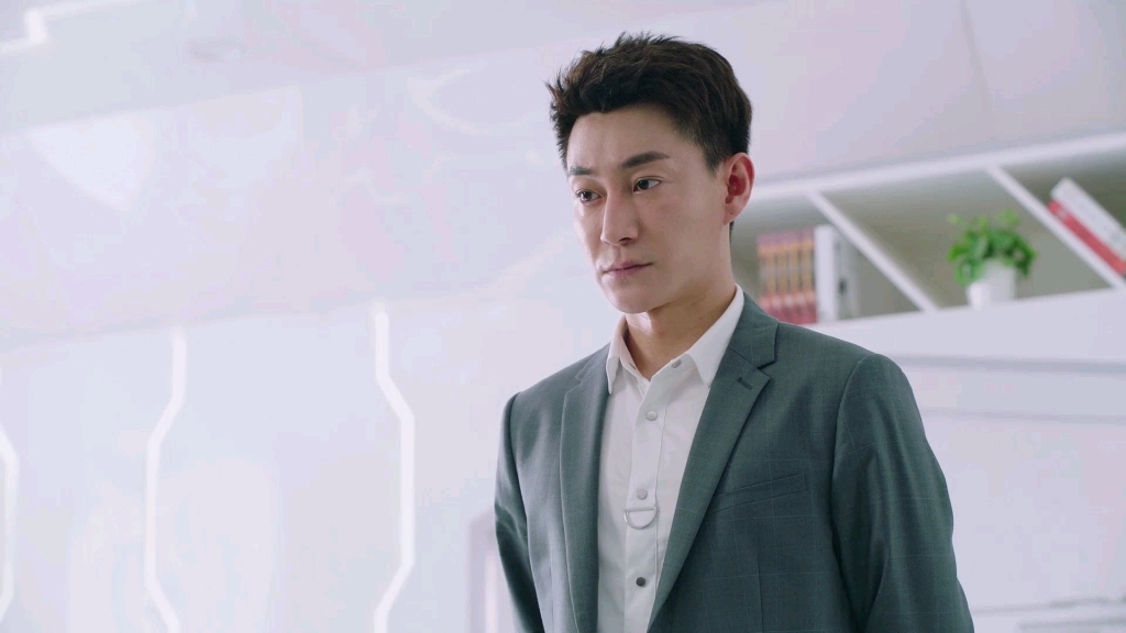 全职高手:龙抬头现世后嘉世和陶轩面临着很大的压力