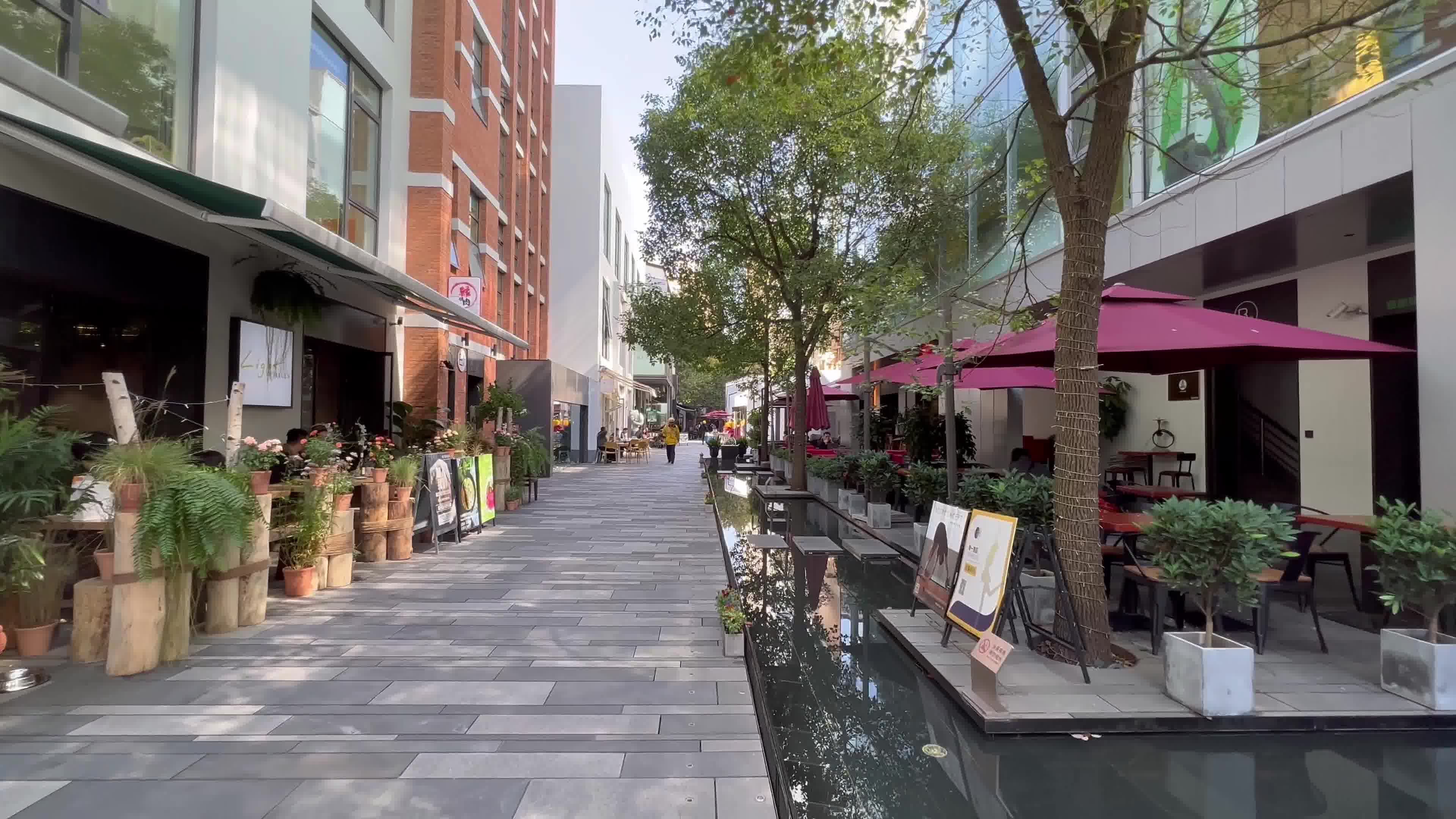 [4k·杜比视界] 上海长宁幸福里街区_哔哩哔哩_bilibili