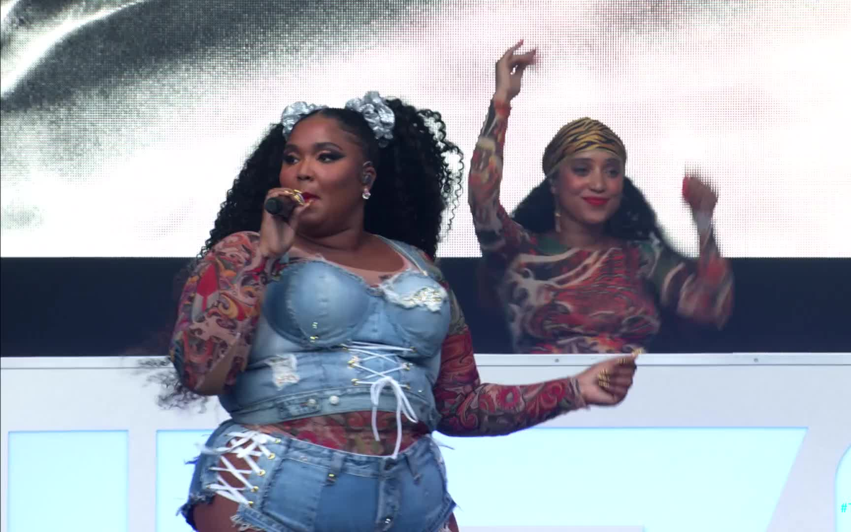 [图]Lizzo - Made in America 2019 - 1080p