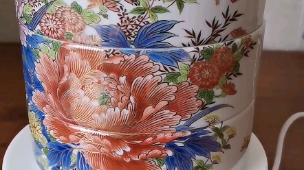 日本 幸山窑 描金牡丹小食盒