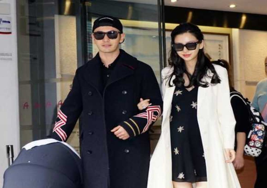 黄晓明吐槽杨颖长的丑演技差不化妆素颜照片和网上曝光一样丑