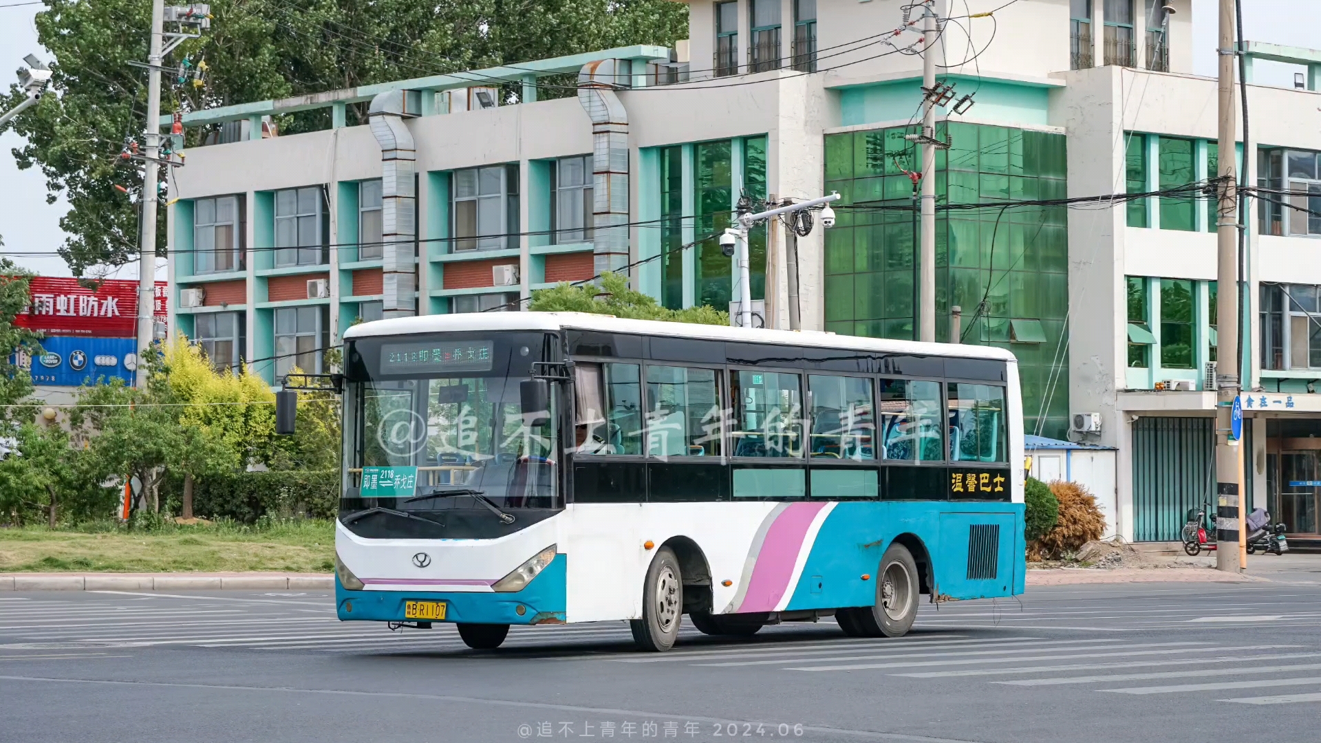 交运即墨2118路 友谊zgt6832dhg jm