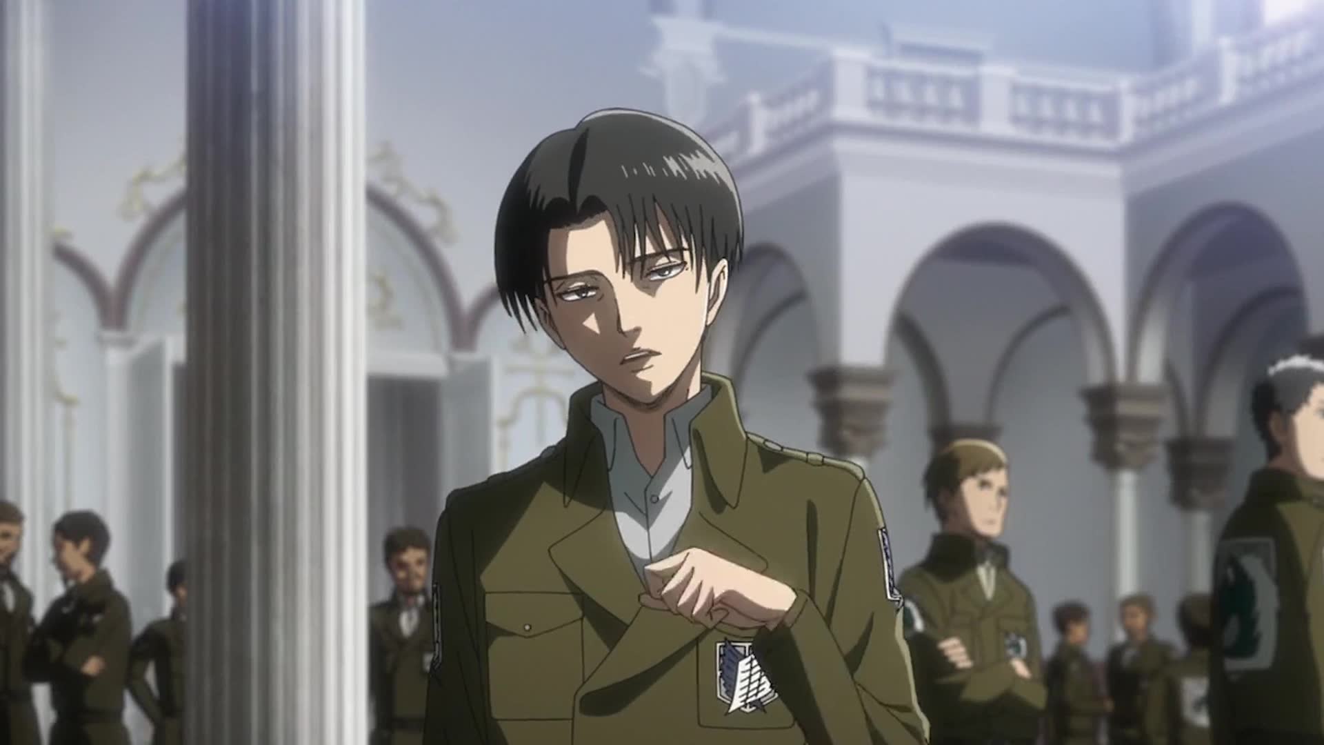 兵长矮之巨人与人类的战斗燃向踩点为利威尔兵长献出心脏