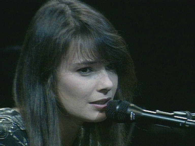 [图]Castle in the Clouds (Live at Birmingham Symphony Hall 1992) - Beverley Craven