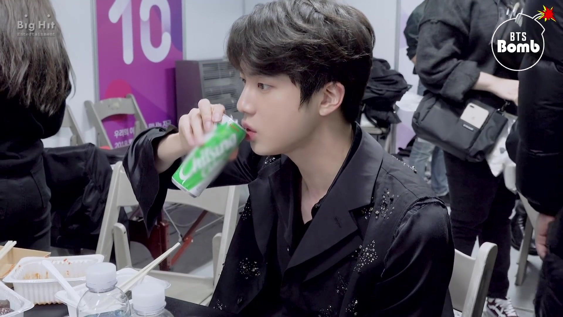 分享几段我一看就软的人间雪兔金硕珍我就是对阿珍的颜好无办法抵抗