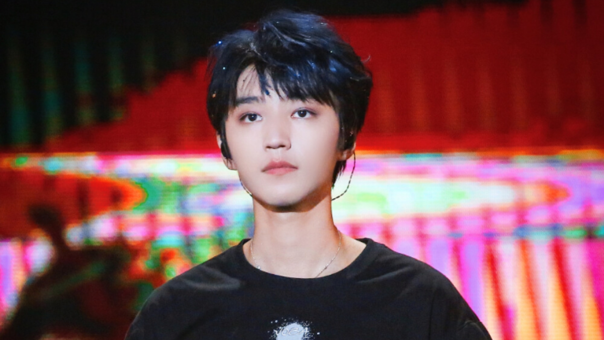 tfboys王俊凯《灯火》十周年演唱会直拍字幕版