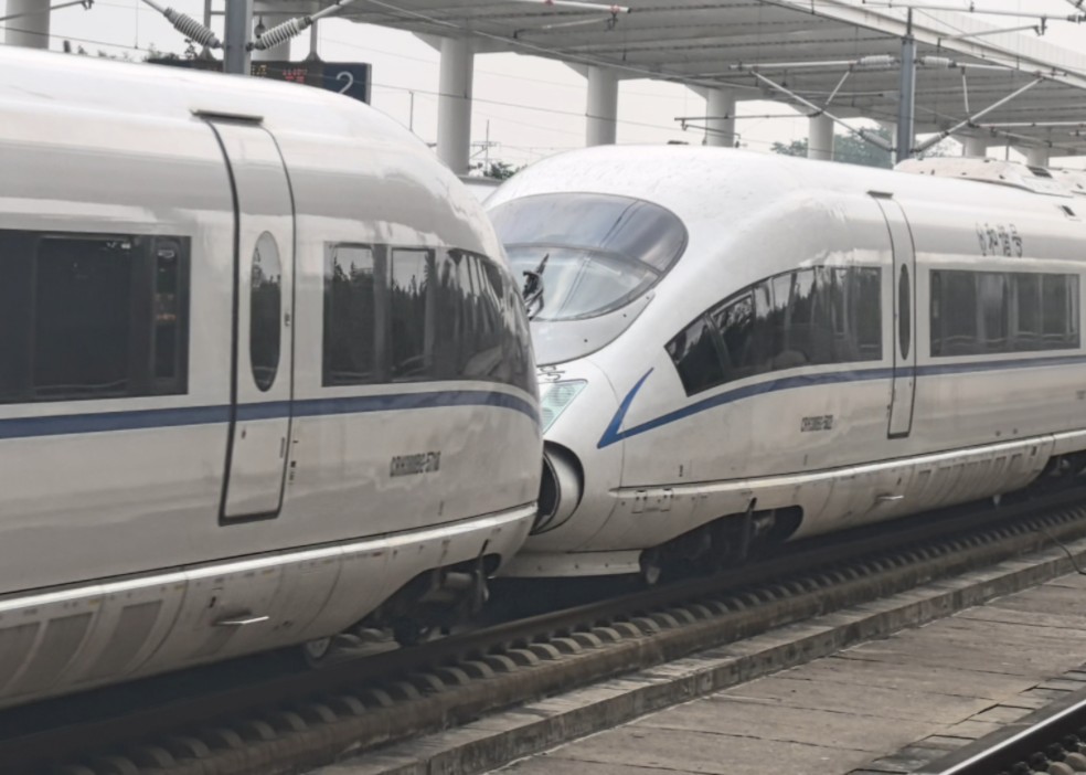 crh380bg重联动车图片