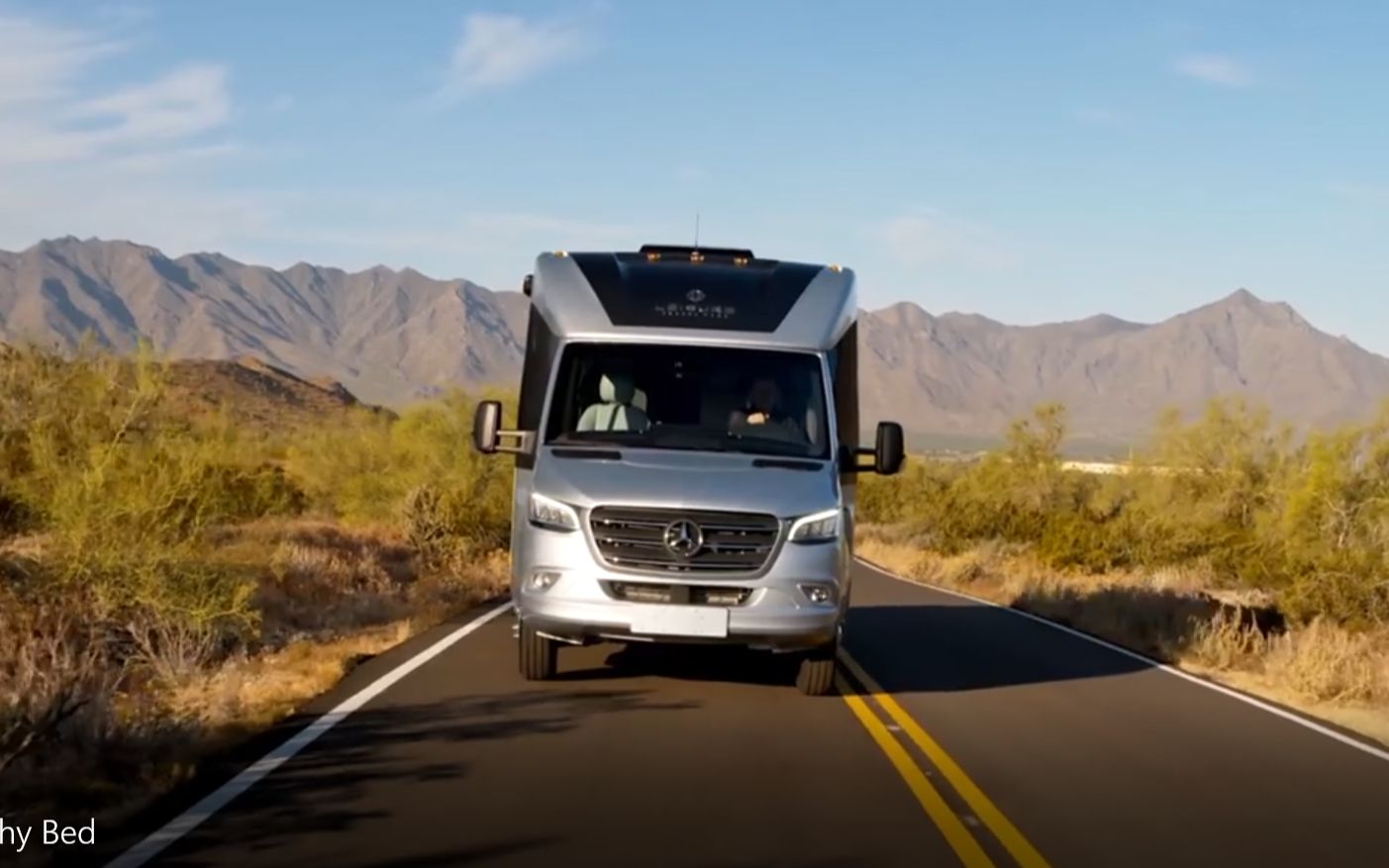 2020 奔驰unity murphy bed 房车(中英双语字幕)