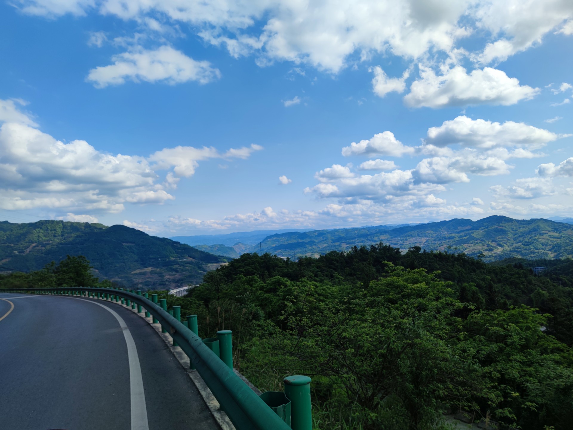 彝良洛旺乡~长宁县双河镇