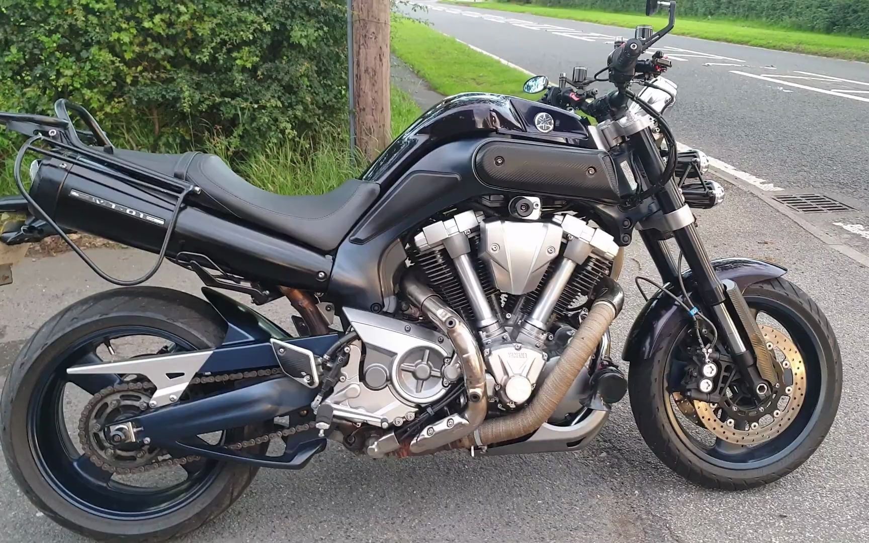 真·扭矩大师 雅马哈mt-01