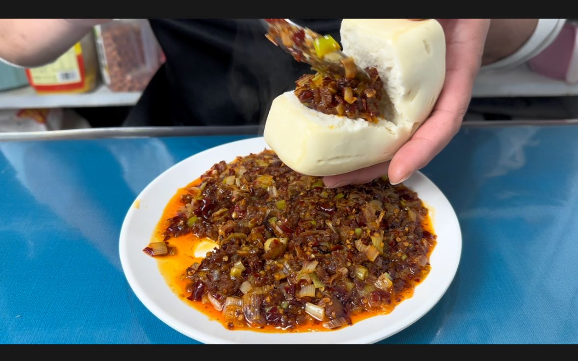 河南濮阳特色农家菜肉沫耗辣椒,又香又辣,配上馒头3个都不够