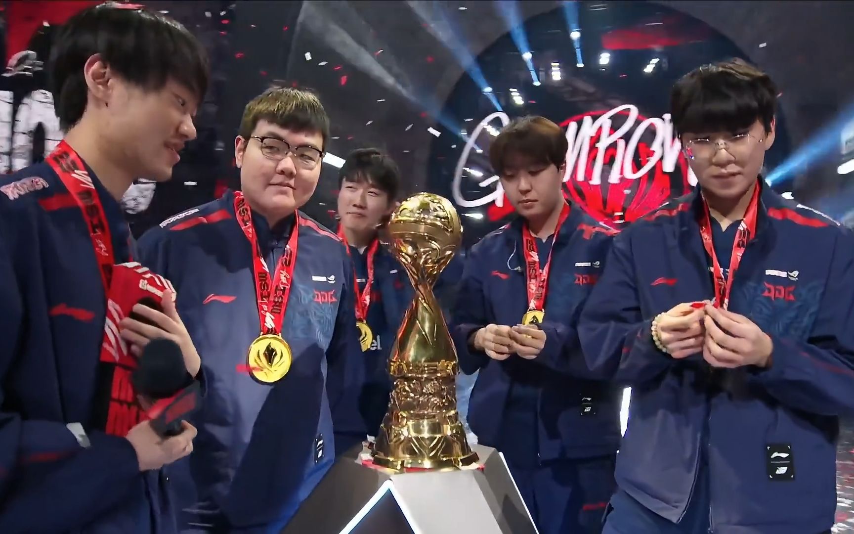 jdg 3:1 blg夺得msi总冠军,左手完美发挥斩获fmvp!