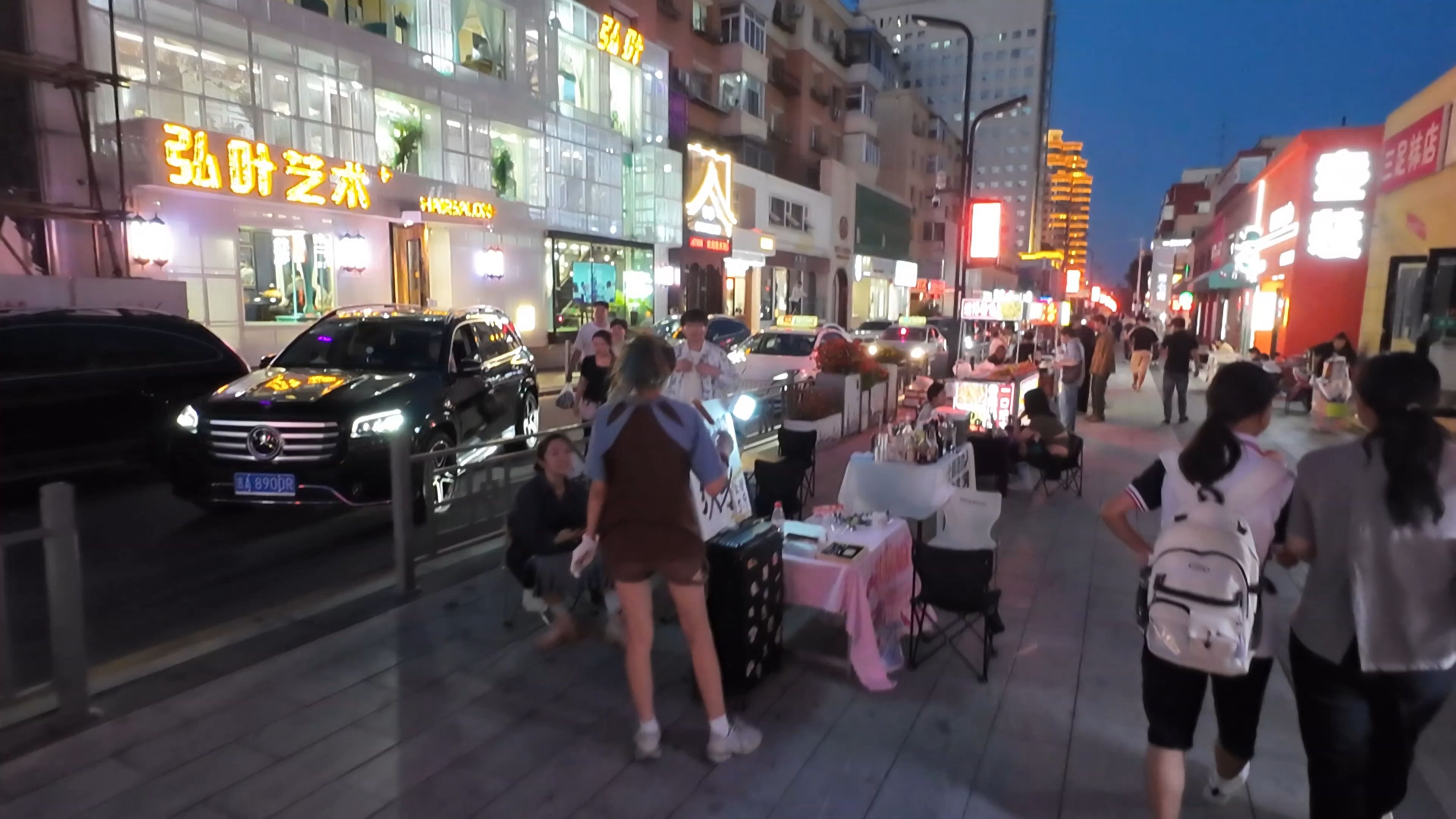 8月30日长春桂林路,我好长时间没去桂林路了,我发现这里还开了新店