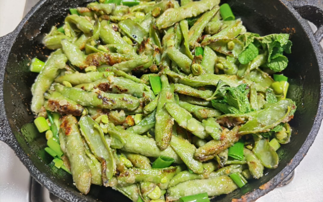 我妈做的蚕豆鱼,我能炫一盆!