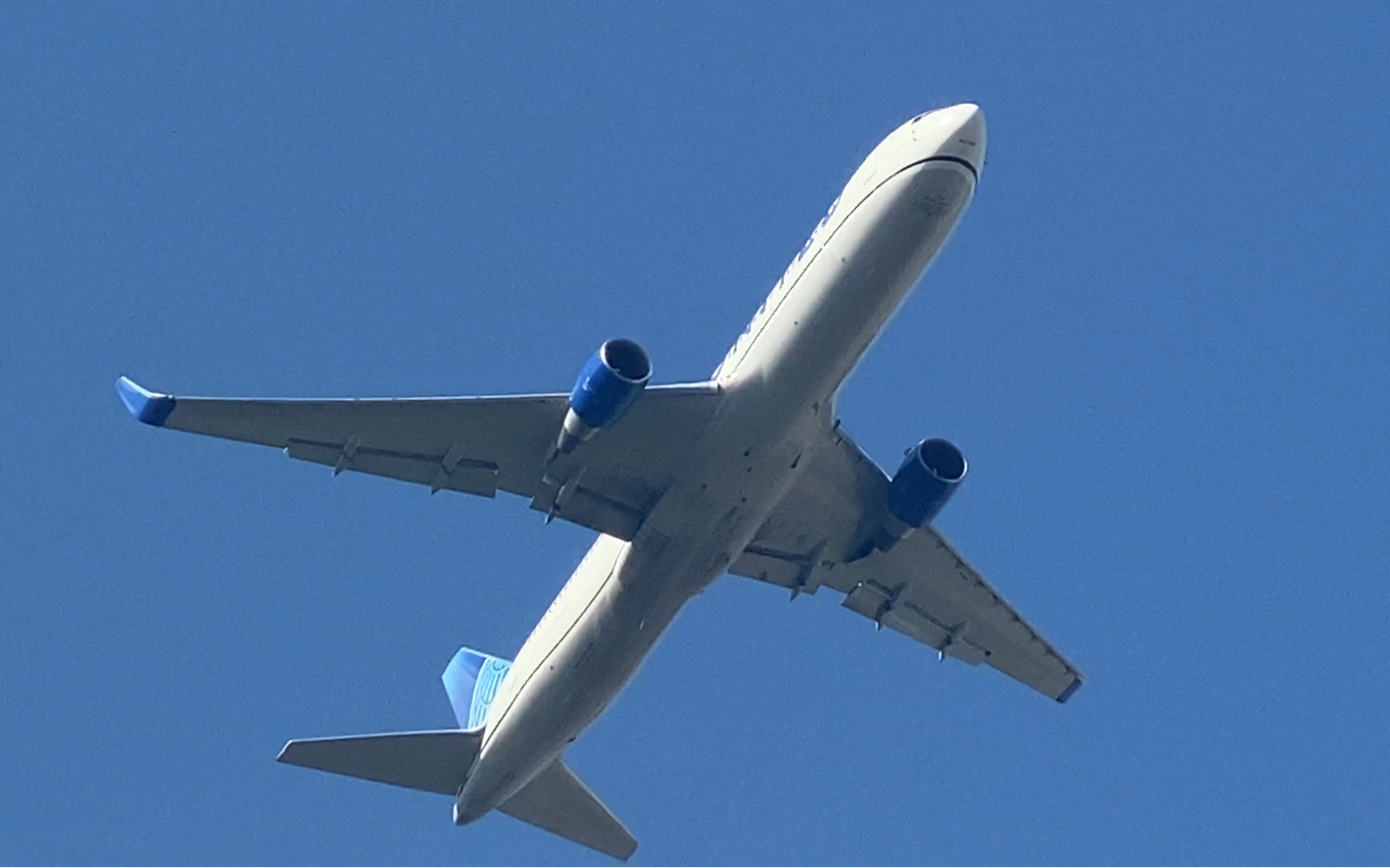 美联航新涂装波音767-300er起飞_哔哩哔哩_bilibili