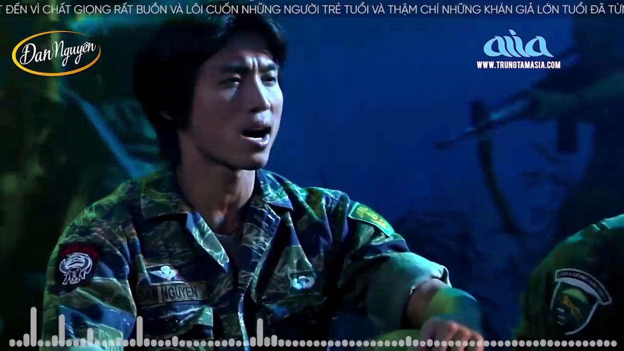 [图]战斗颂二人组再次集合，演唱歌曲《Trên Bốn Vùng Chiến Thuật（跨越四个战术区）》