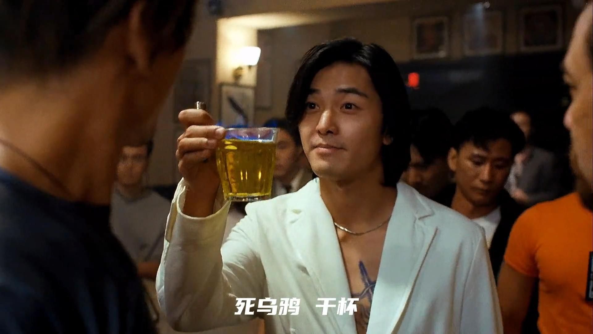 " 和我陈浩南抢地盘,你还不够格!