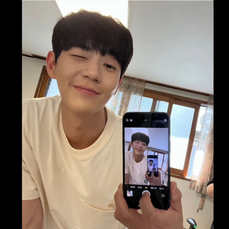 【辛载夏】可爱又帅气还平易近人的狗狗宝,姐姐真的确定不心动吗?