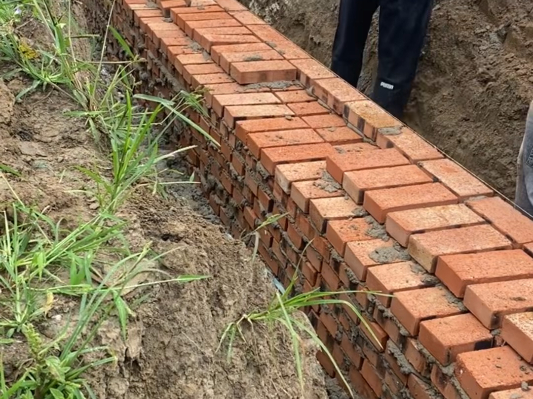 红砖砌筑48墙