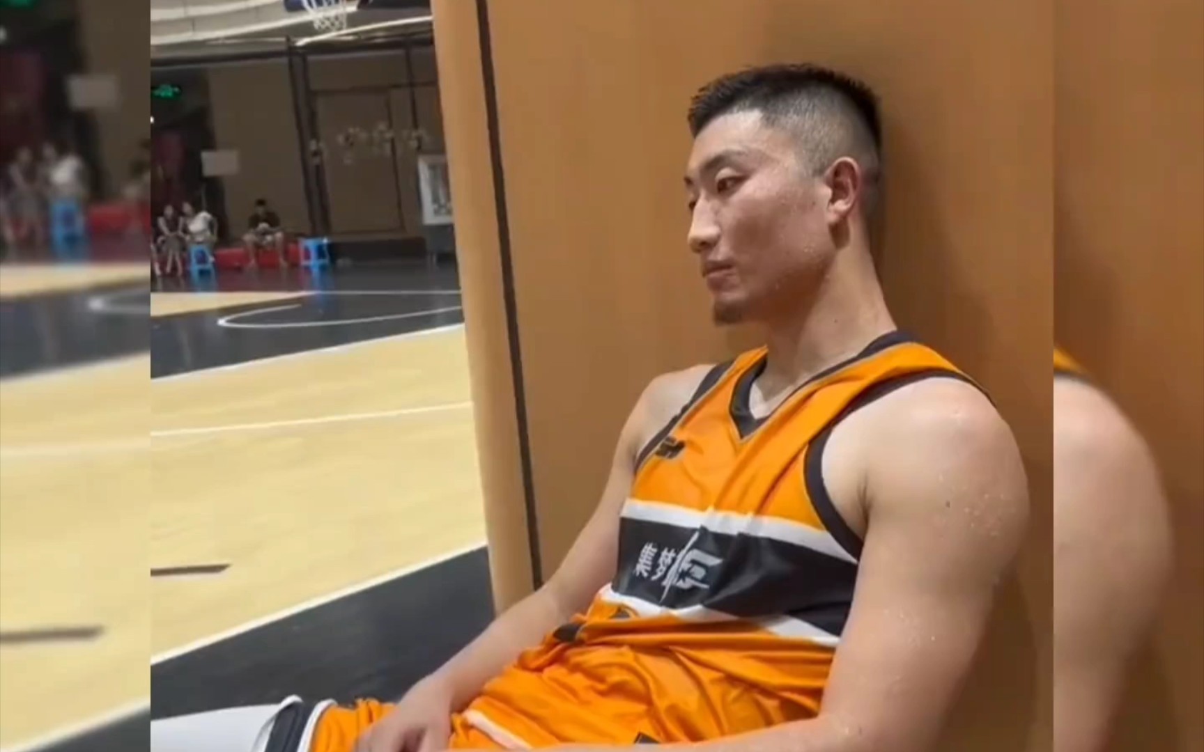 透露百分大战北美路人王年度总冠军马尔科姆vs路人王32冠王大n郭凌川