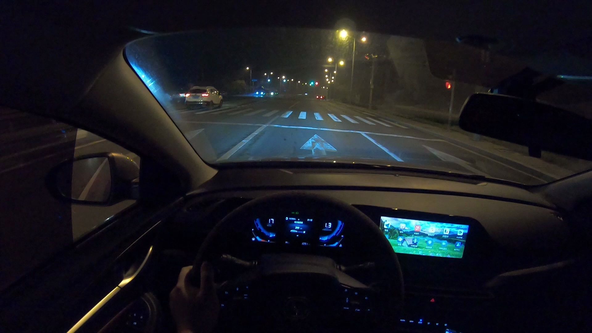 逸动plus | gopro第一视角 夜间城市高架 高速驾驶p