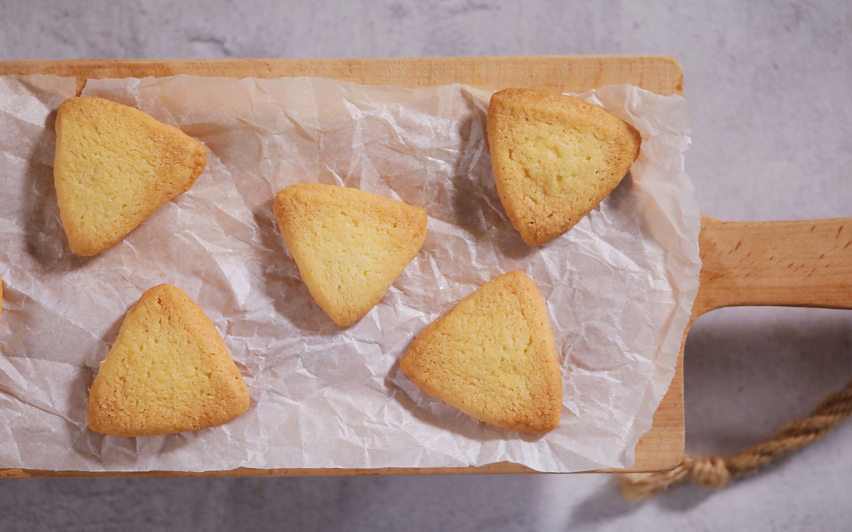 史上最简单的三角形油酥饼干,非常酥脆可口