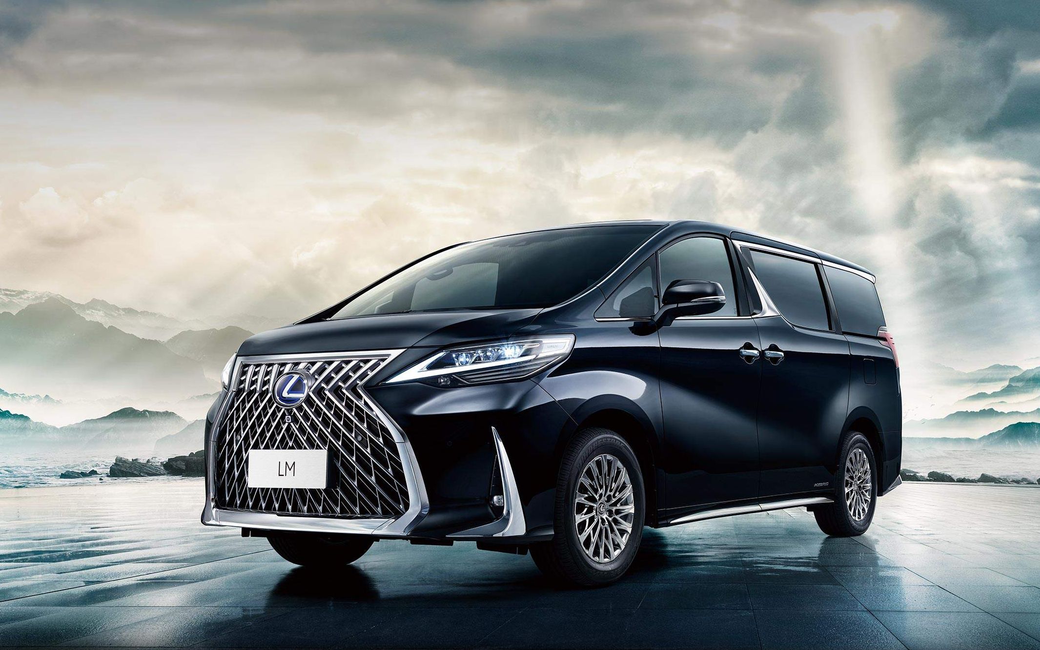 5l双擎 看雷克萨斯lm300h怎么就那么优秀_哔哩哔哩 (゜-゜)つロ 干杯