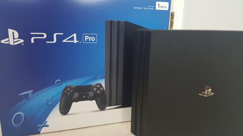 Ps4 Pro开箱 4k时代主机游戏 哔哩哔哩