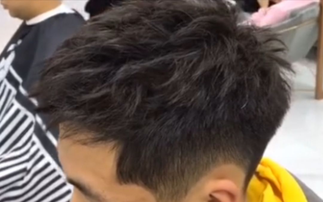 【男生发型】钢夹发根塑形 立体凌乱花子头