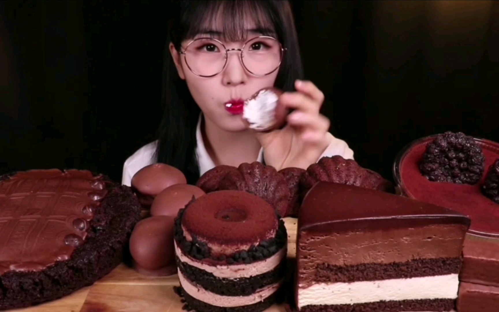 haeeon小姐姐吃播(12.21更新)各种美味的巧克力甜品( ˙07˙ )