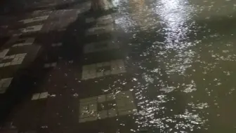南京工业大学之厚学沉毅大河