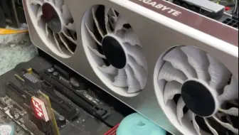 技嘉的显卡怎么样，这个视频就能告诉你