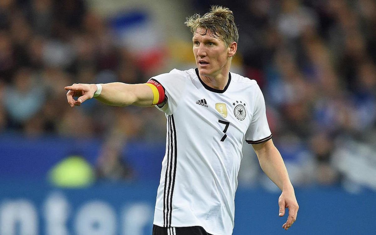 喋血球场不认输!战车守护神 功勋队长小猪德国队全进球