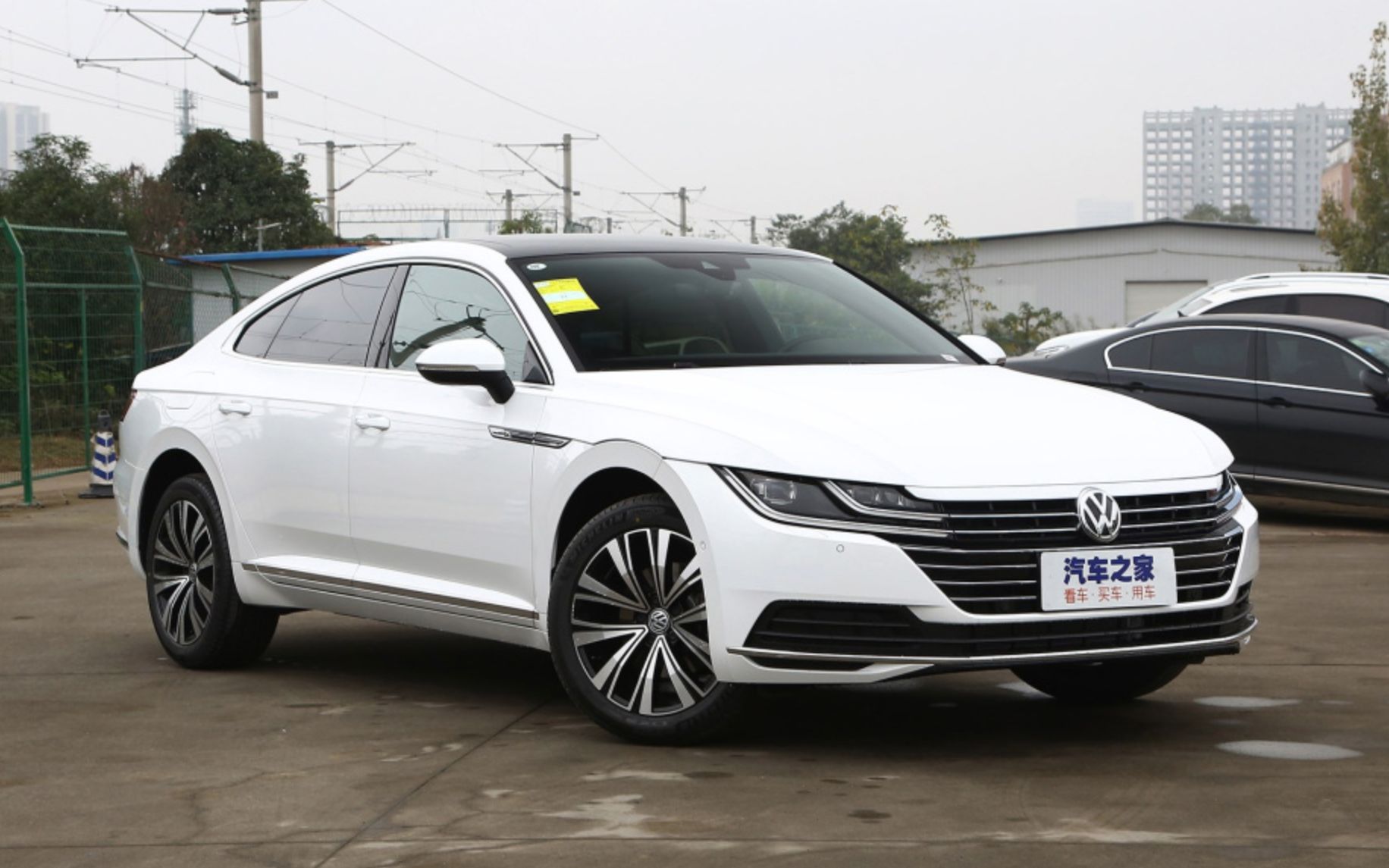 2020款大众cc掀背式尾门无框式车门到底值不值得入手