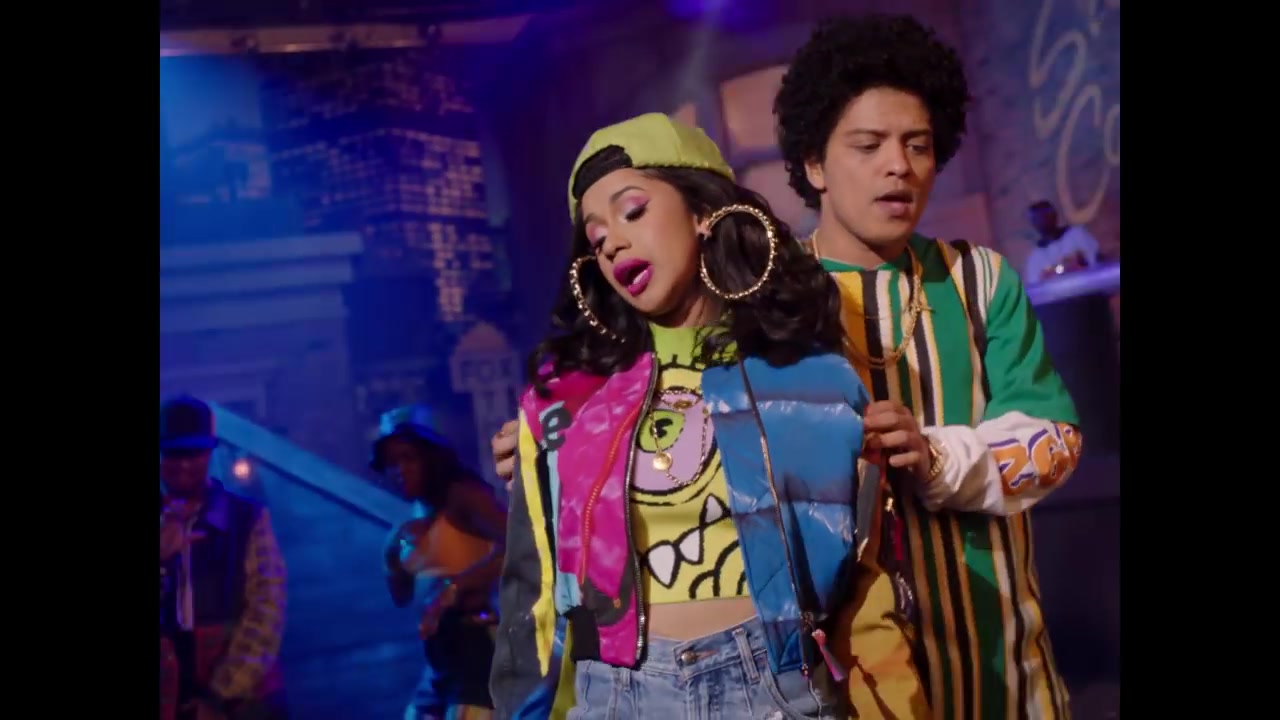 火星哥brunomarsfinesseremixfeatcardib官方mv