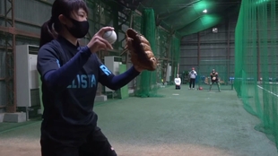 搬运 能扔114km H的日本女高中生 哔哩哔哩 つロ干杯 Bilibili