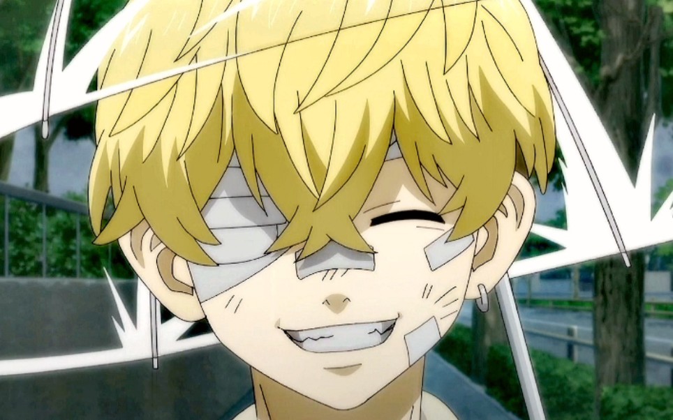 又奶又a的松野千冬!笑起来还有小虎牙!