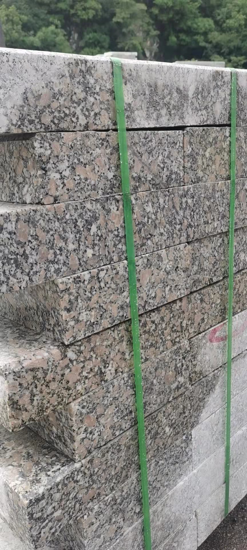 梨花红 牡丹红 路边石 路沿石