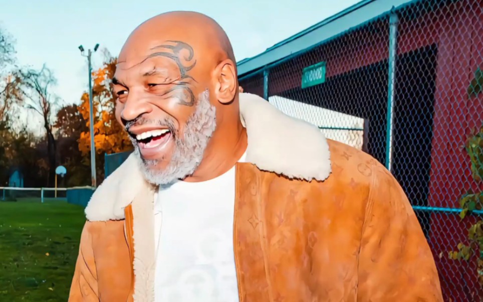 "来自拳王迈克泰森的治愈系笑容" #泰森