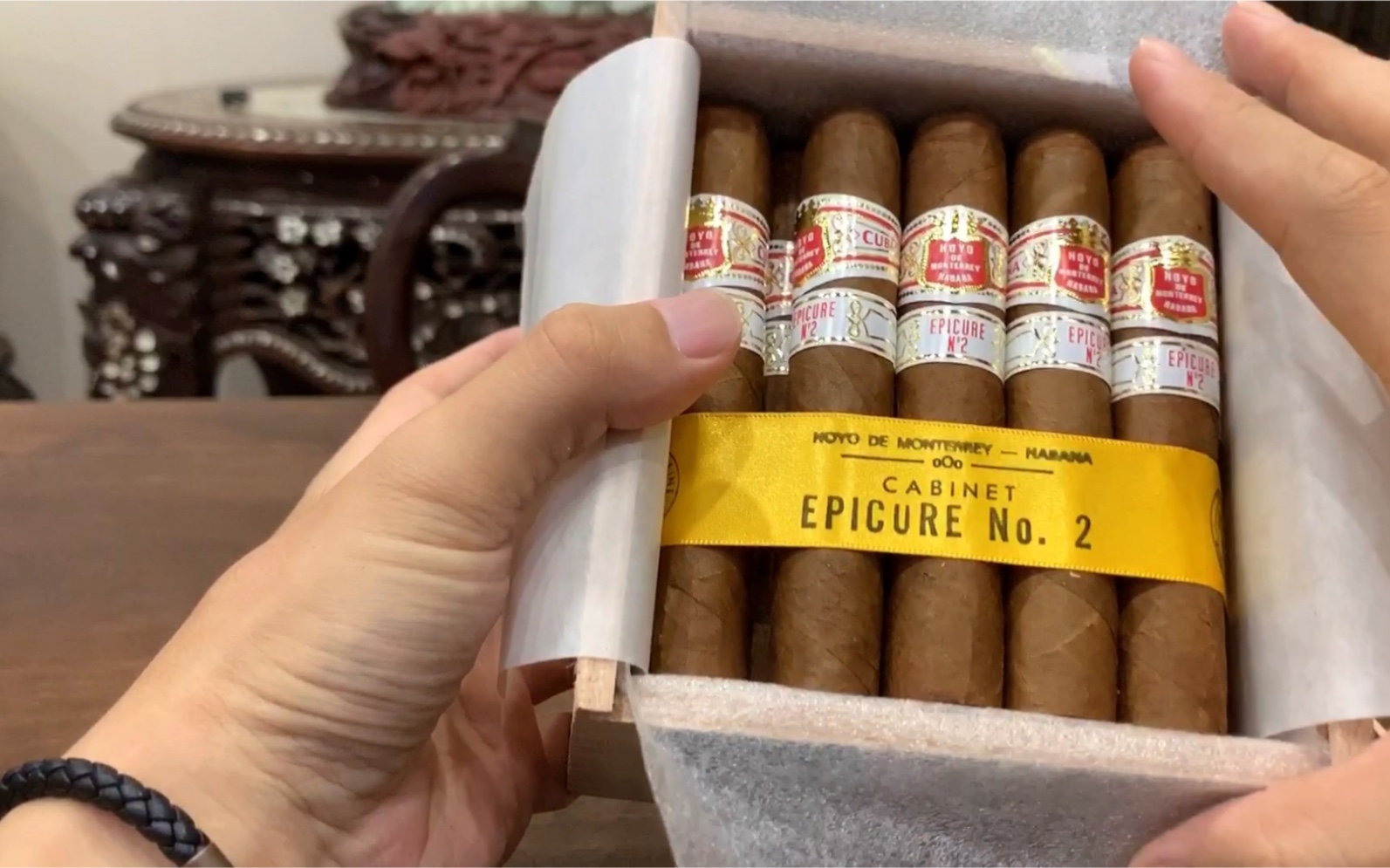 hoyo de monterrey epicure no.2好友贵族逍遥2号雪茄开箱