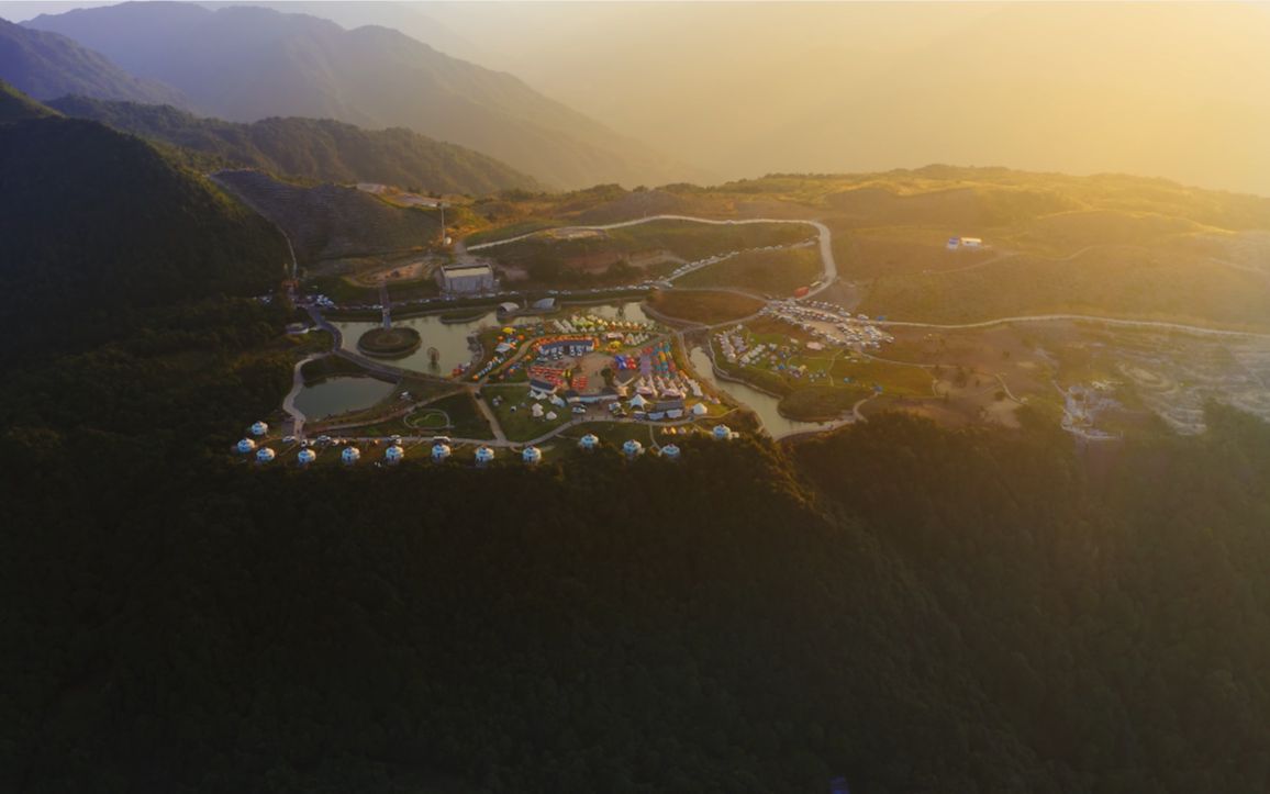 粤东第一峰铜鼓峰,人总要远赴山海、追寻自己的风景.佛光、云海、星空带你看尽这些风景哔哩哔哩bilibili