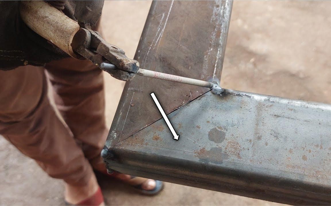 电焊的两种正确方式,学会了,就能焊一道漂亮的焊缝,点赞